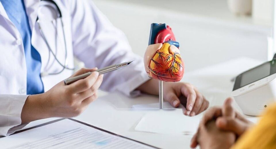 Top-Doctor-Article-Cover_final-TPHCM.jpg
